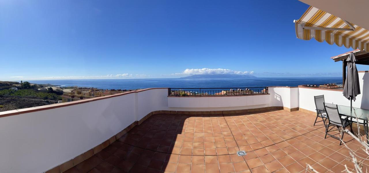 Amazing Duplex With Large Terrace And Sea Views Lejlighed Puerto de Santiago  Eksteriør billede