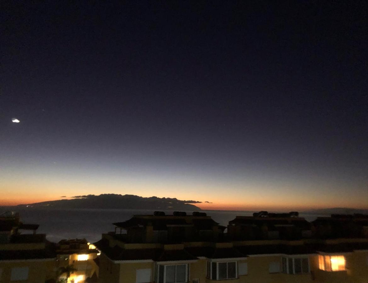 Amazing Duplex With Large Terrace And Sea Views Lejlighed Puerto de Santiago  Eksteriør billede